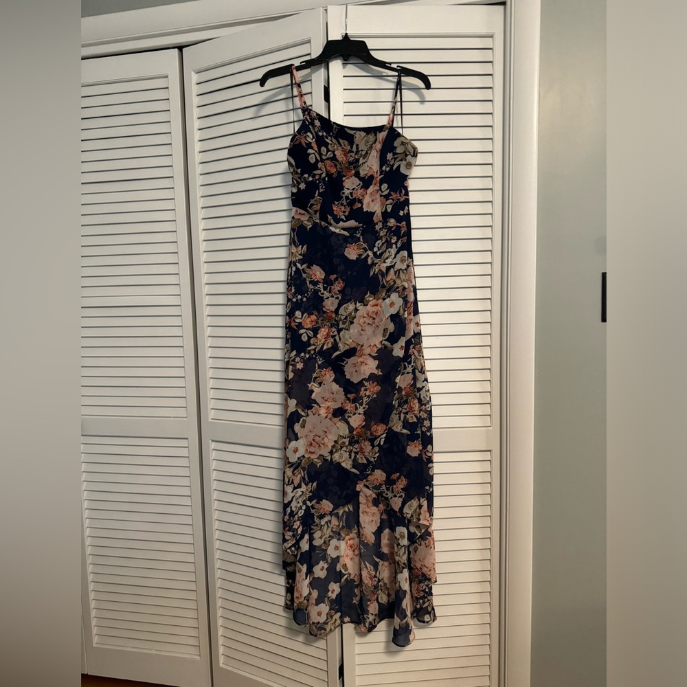Lulu’s asymmetrical hi-low dress, EUC
